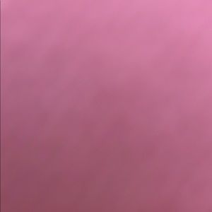 Meet your Posher, Chloe